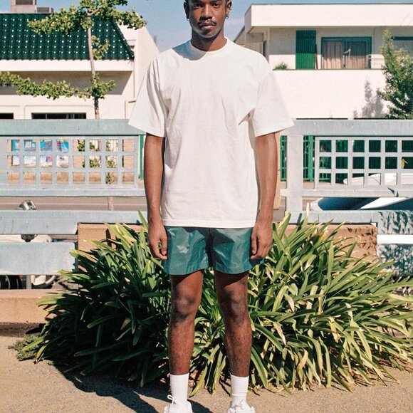 Los Angeles Apparel Oversized 2XL Crewneck in Creme - Picture 4 of 6